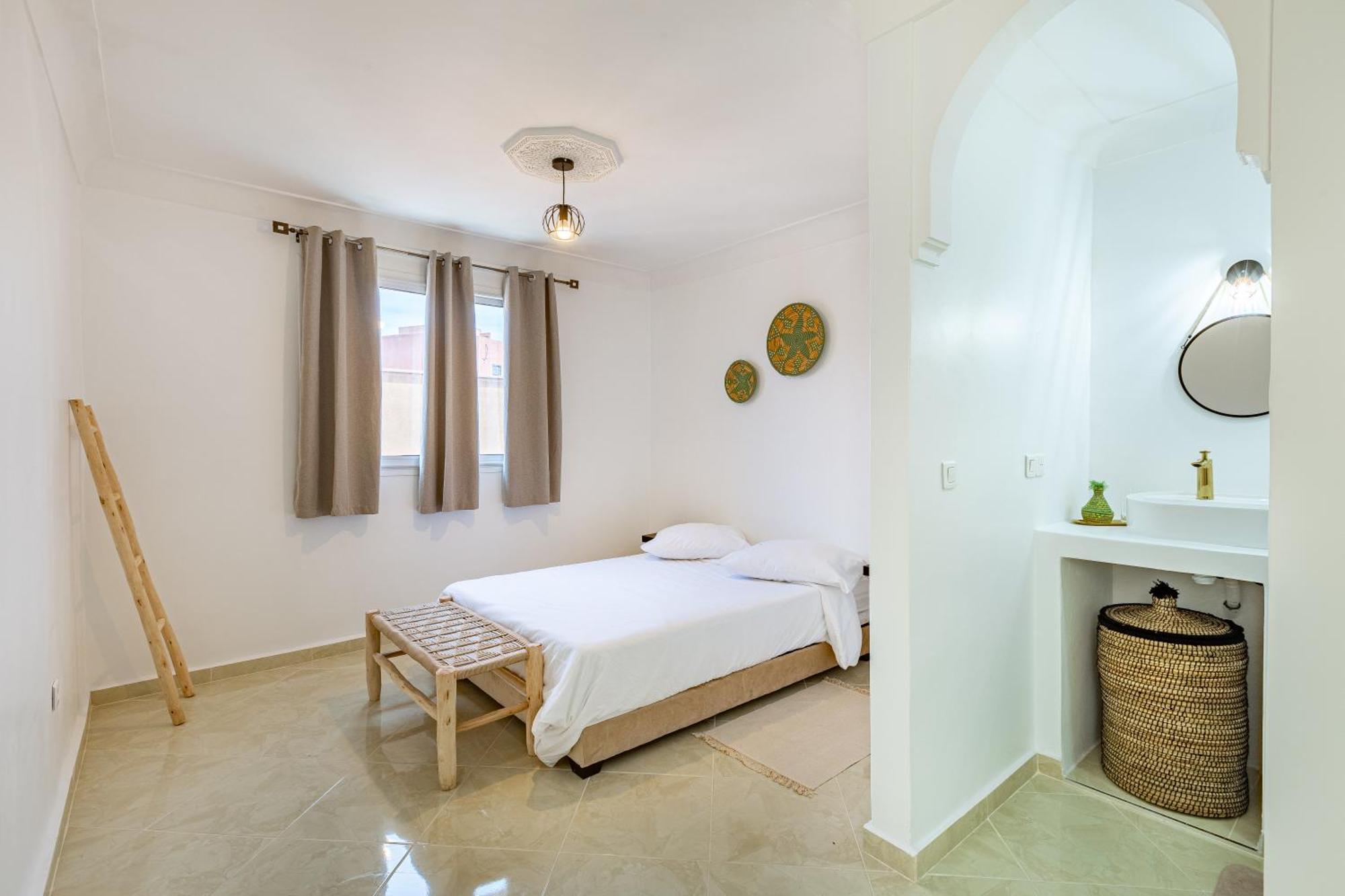 Riad Dar Juma, Suites & Appartements, Spa & Piscine Chauffee Marrakesh Exteriör bild
