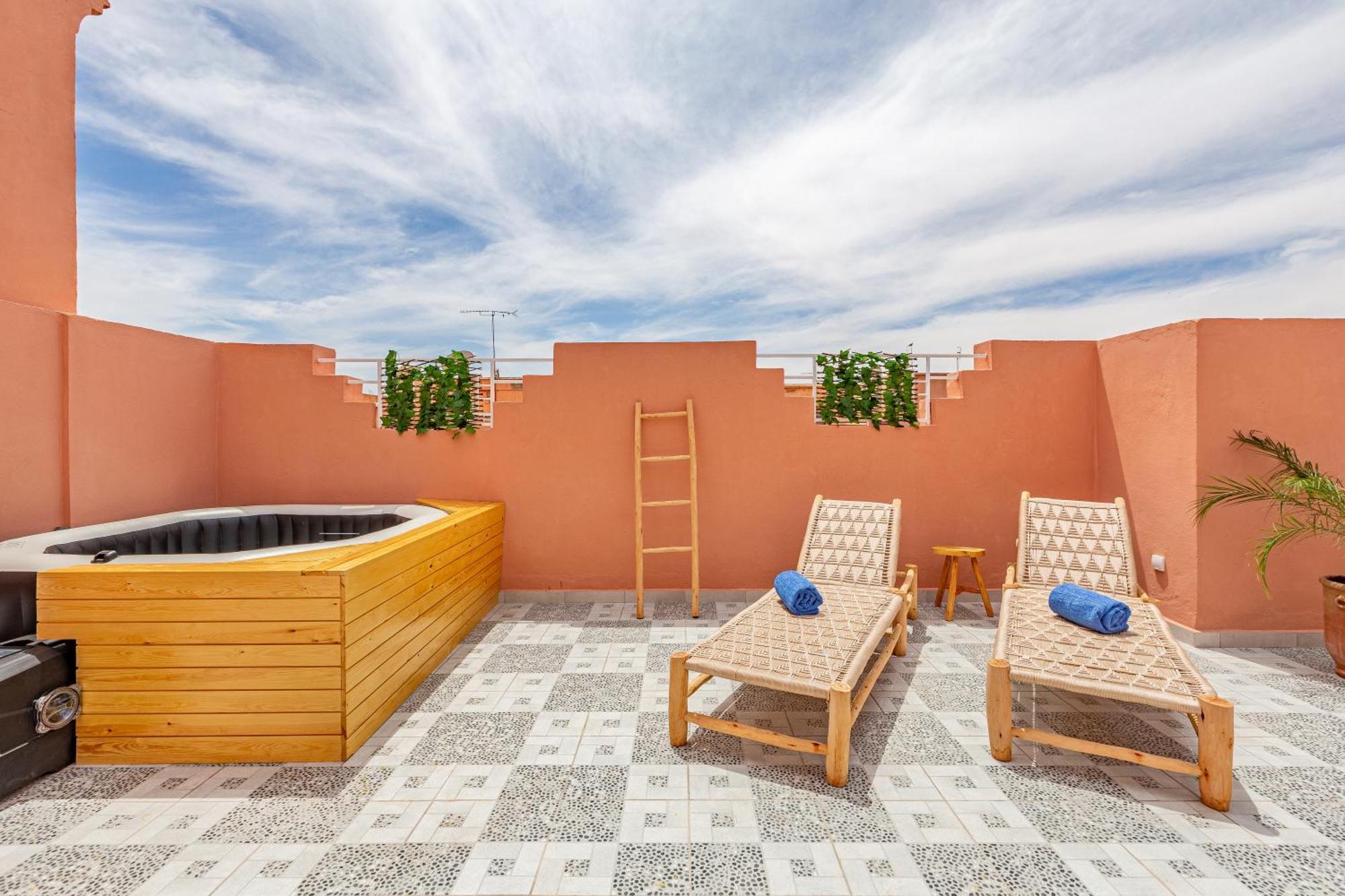 Riad Dar Juma, Suites & Appartements, Spa & Piscine Chauffee Marrakesh Exteriör bild